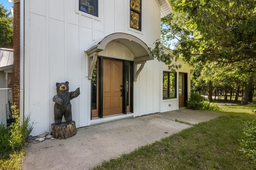 11256 S Lacore Road Empire Township MI 49630