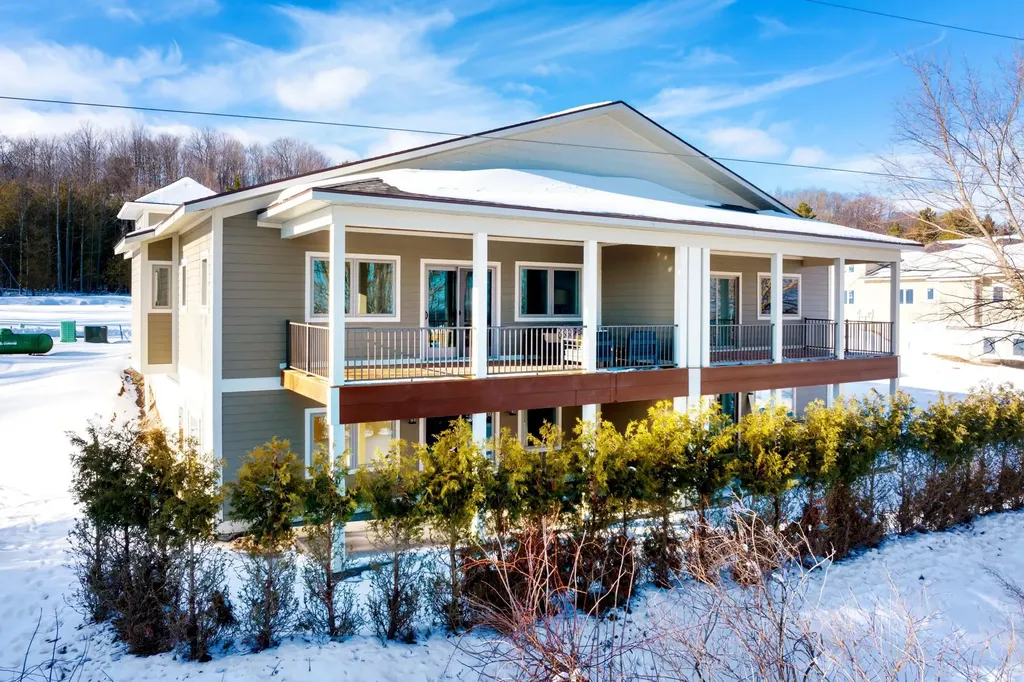 750 N Waypoint Circle Suttons Bay Township MI 49682