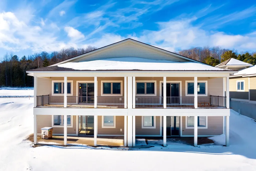 750 N Waypoint Circle Suttons Bay Township MI 49682