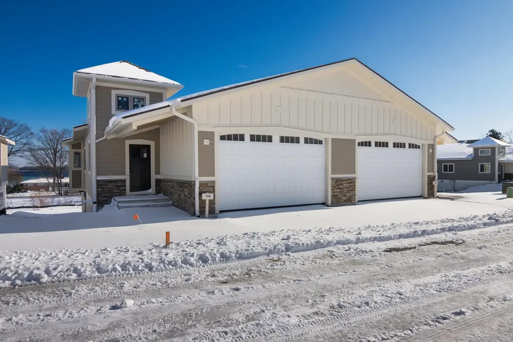 750 N Waypoint Circle Suttons Bay Township MI 49682