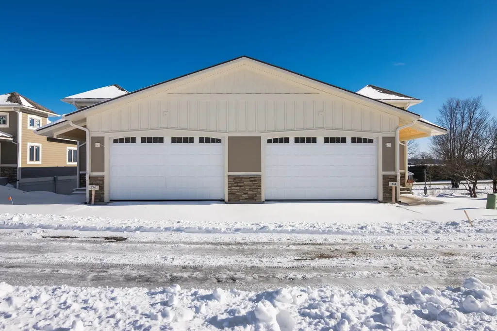 750 N Waypoint Circle Suttons Bay Township MI 49682