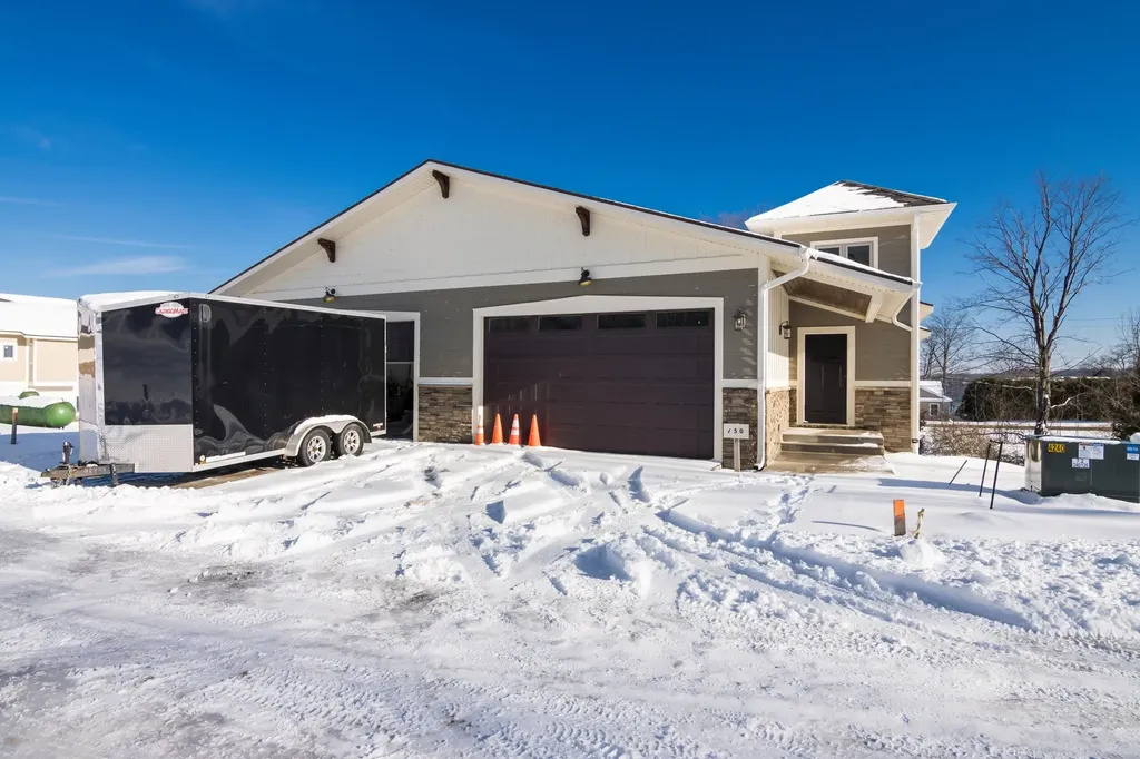 750 N Waypoint Circle Suttons Bay Township MI 49682