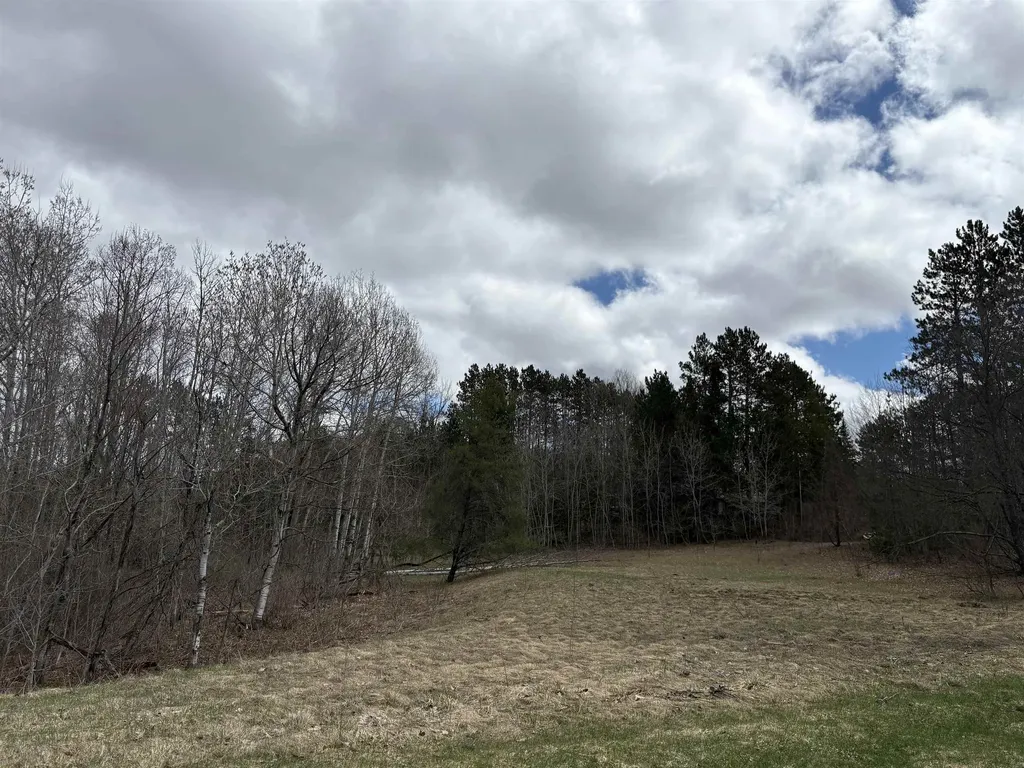 2450 N Marshall Road Benzonia Township MI 49640