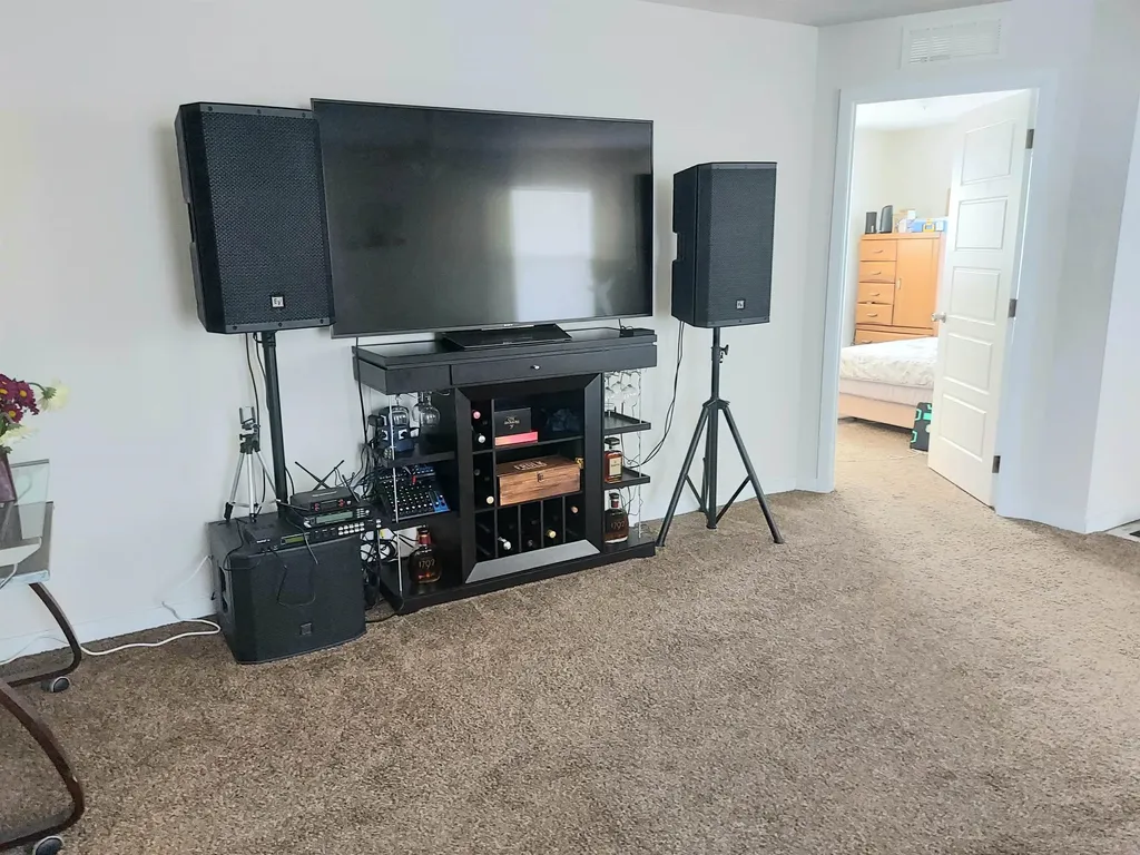 2278 Friendship Drive Garfield Charter Township MI 49686
