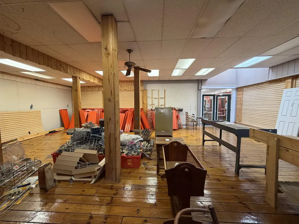87 Division Street Manistee City MI 49660