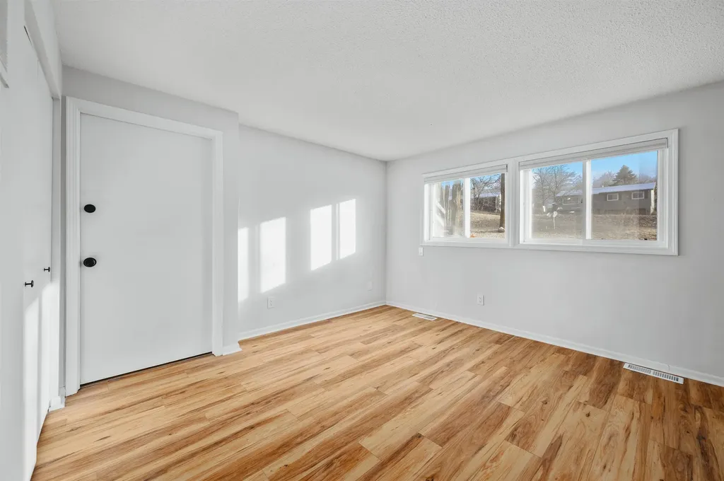 1627 Rasho Road East Bay Township MI 49696