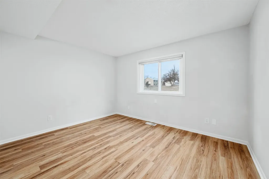 1627 Rasho Road East Bay Township MI 49696