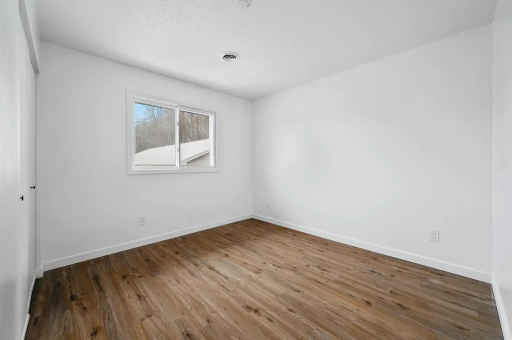 1627 Rasho Road East Bay Township MI 49696