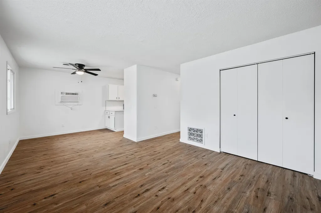 1627 Rasho Road East Bay Township MI 49696
