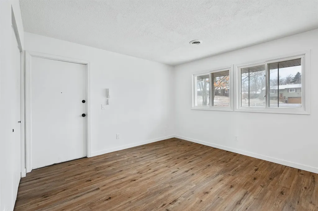 1627 Rasho Road East Bay Township MI 49696