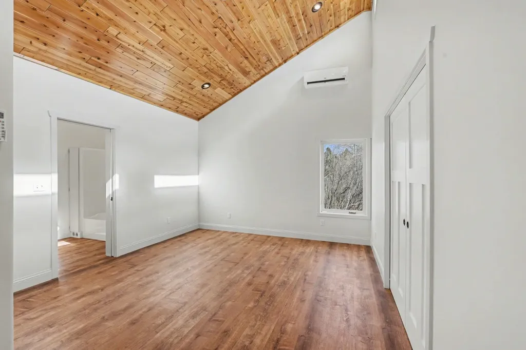 9132 Blue Gill Road Banks Township MI 49729