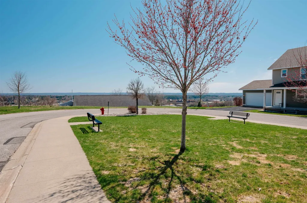 4082 Haverhill Court Garfield Charter Township MI 49684