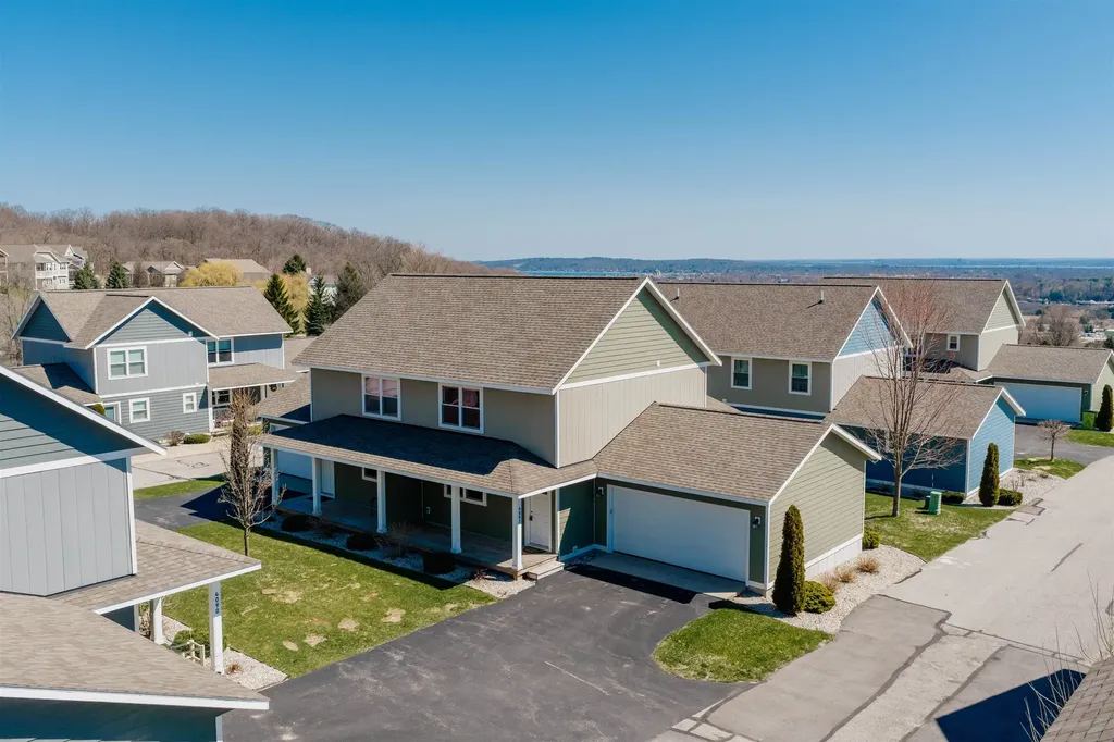 4082 Haverhill Court Garfield Charter Township MI 49684