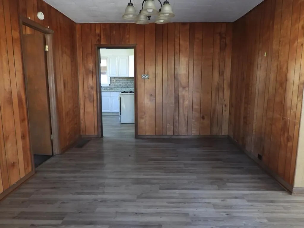 171 8th Street Manistee City MI 49660