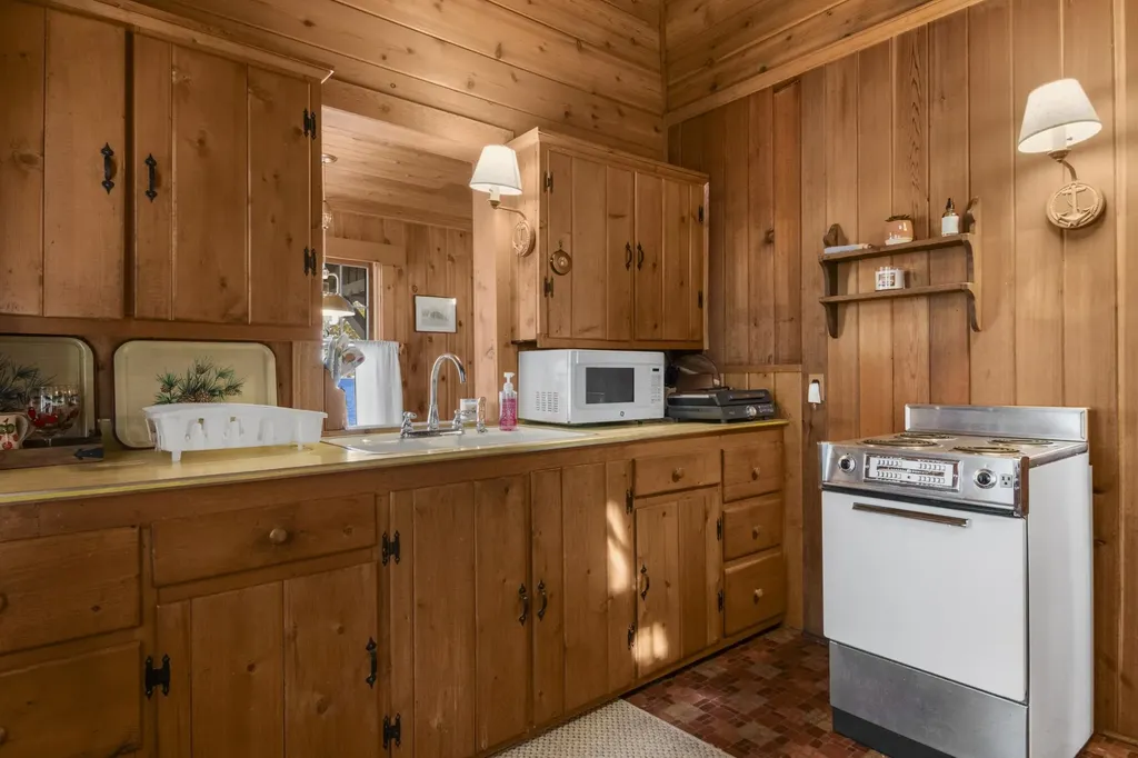 3037 Willow Street Central Lake Township MI 49622