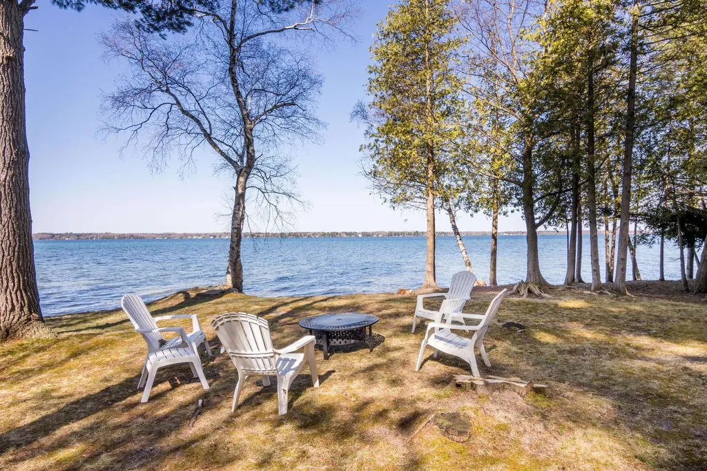 3037 Willow Street Central Lake Township MI 49622