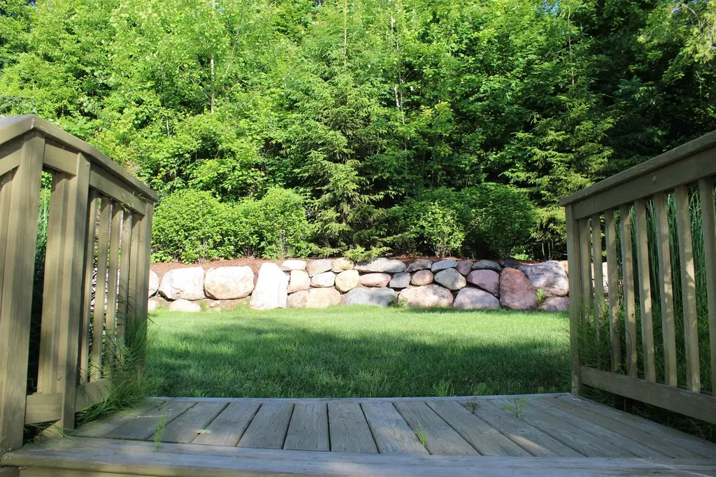 15985 Waters Edge Peninsula Township MI 49686