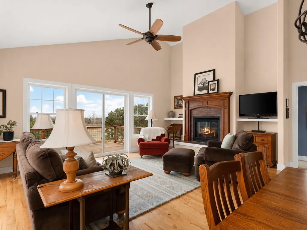 8371 E Boca Vista Trail Elmwood Charter Township MI 49684