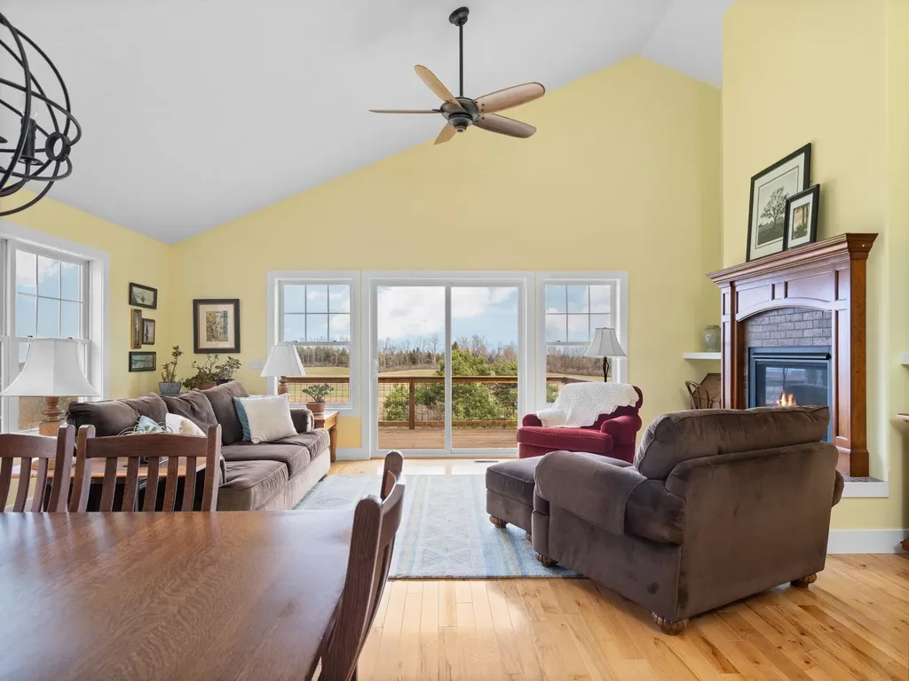 8371 E Boca Vista Trail Elmwood Charter Township MI 49684