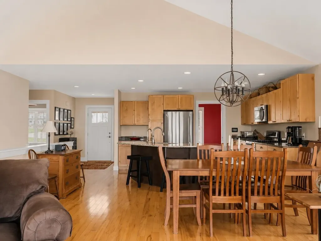 8371 E Boca Vista Trail Elmwood Charter Township MI 49684