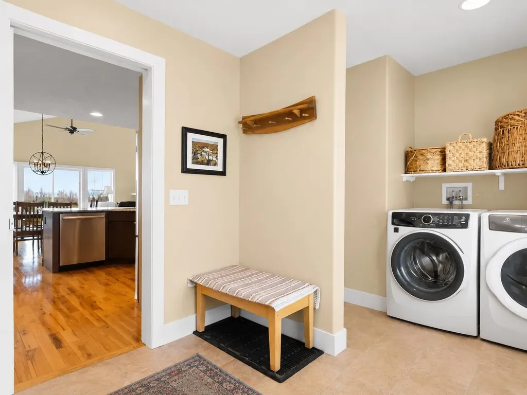 8371 E Boca Vista Trail Elmwood Charter Township MI 49684