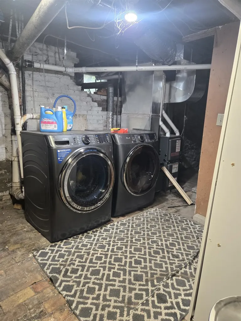415 E Harris Street Cadillac City MI 49601