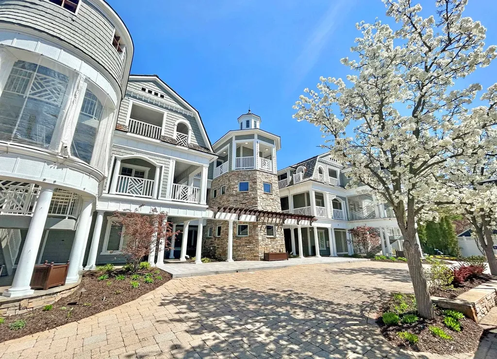 5707 (12fgh) S Lake Street Glen Arbor Township MI 49636