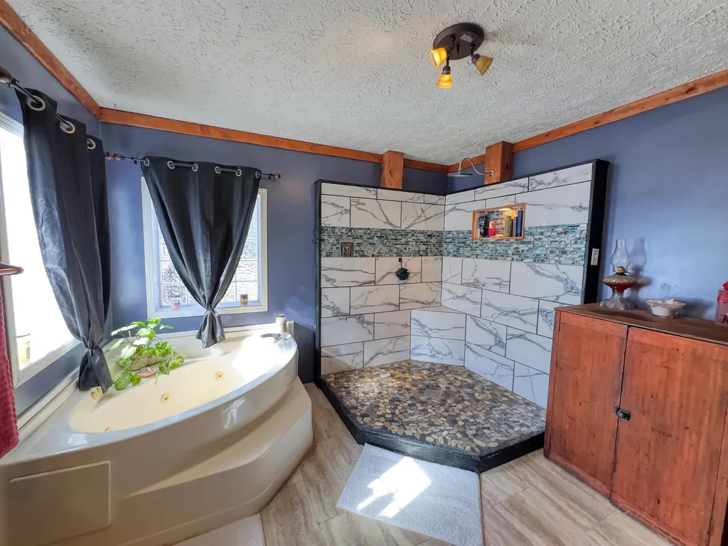 984 W Rose Meadow Drive Peacock Township MI 49656