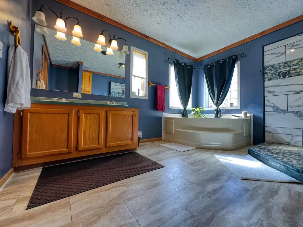 984 W Rose Meadow Drive Peacock Township MI 49656