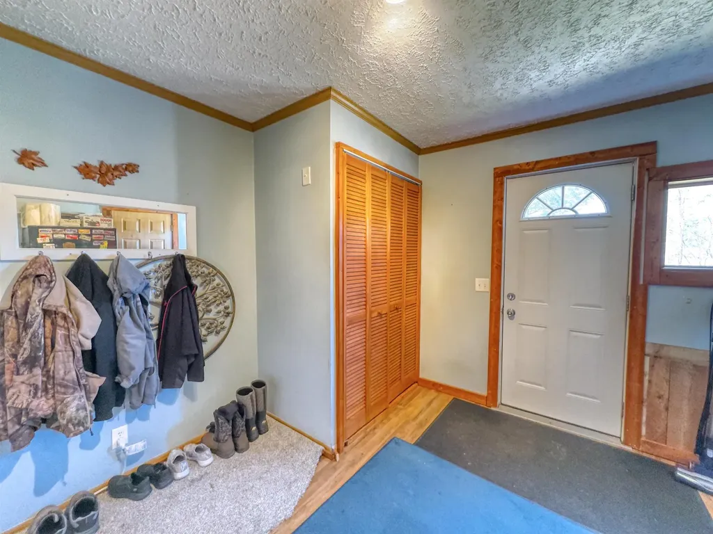 984 W Rose Meadow Drive Peacock Township MI 49656
