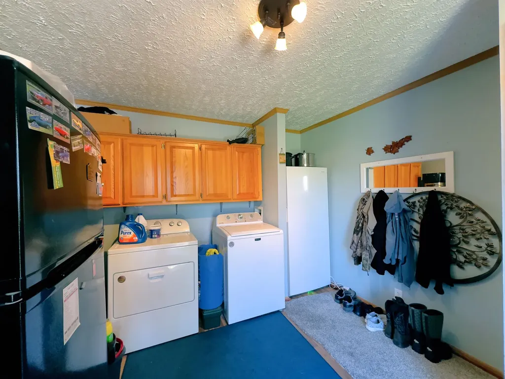 984 W Rose Meadow Drive Peacock Township MI 49656