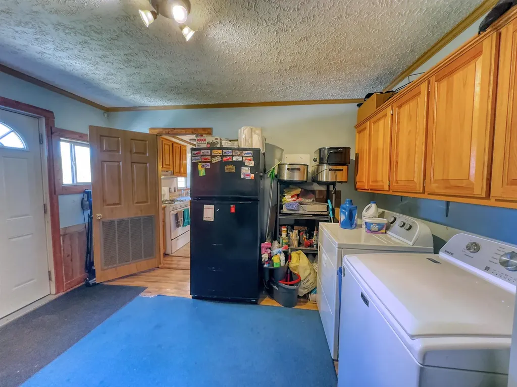 984 W Rose Meadow Drive Peacock Township MI 49656