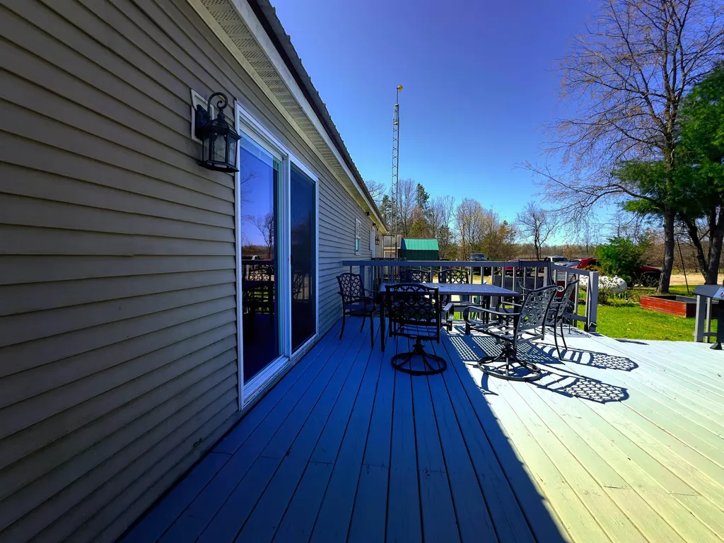 984 W Rose Meadow Drive Peacock Township MI 49656