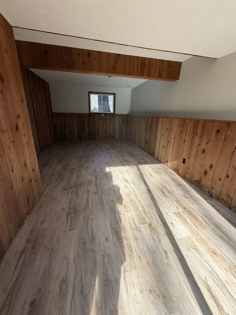 20761 White Oak Drive Almira Township MI 49650
