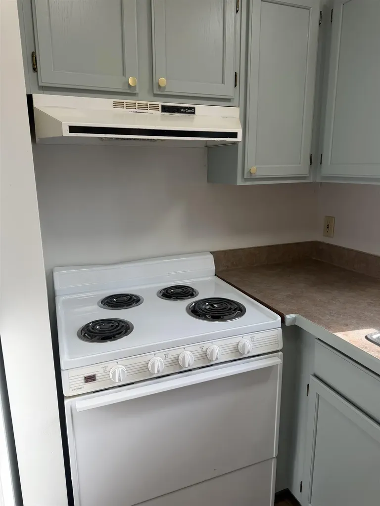 20761 White Oak Drive Almira Township MI 49650