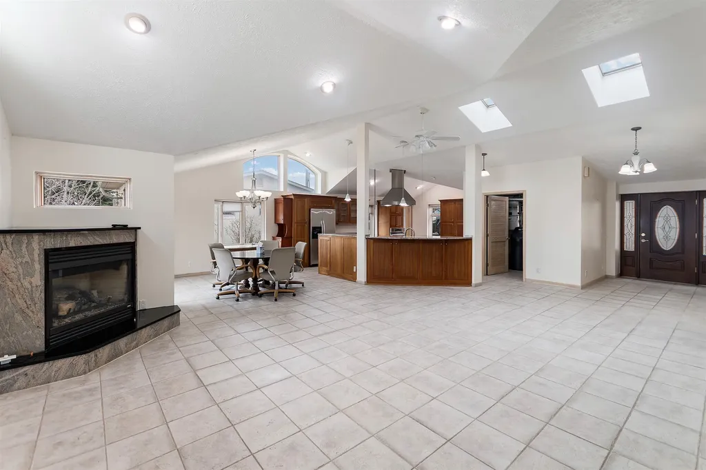 5271 Us-31 N Acme Township MI 49690
