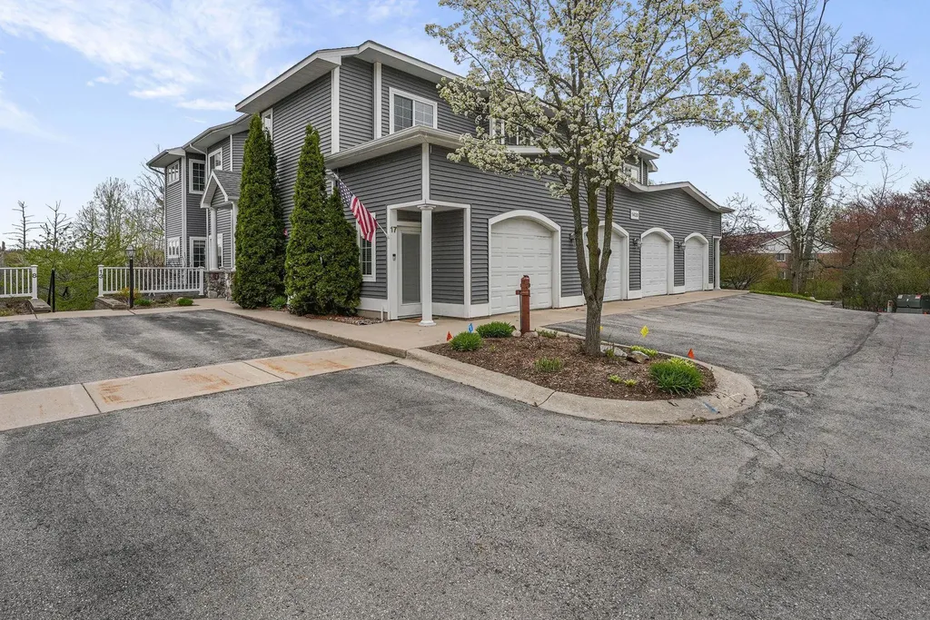 1420 Forest Park Drive Traverse City City MI 49684