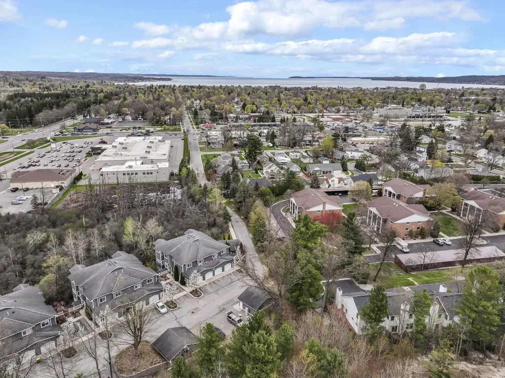 1420 Forest Park Drive Traverse City City MI 49684