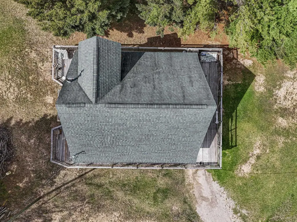 762 Hillcrest Drive Colfax Township MI 49618