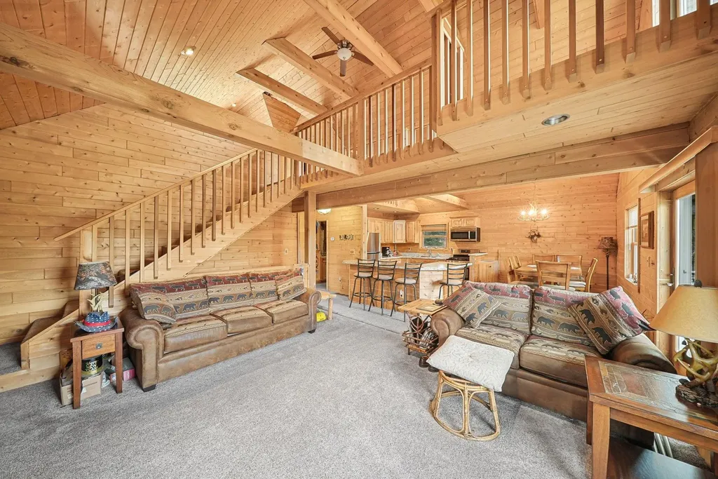 762 Hillcrest Drive Colfax Township MI 49618