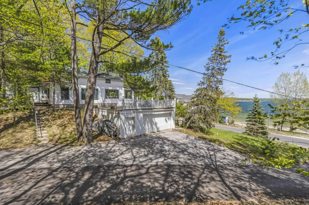 8368 Portage Point Drive Onekama Township MI 49675