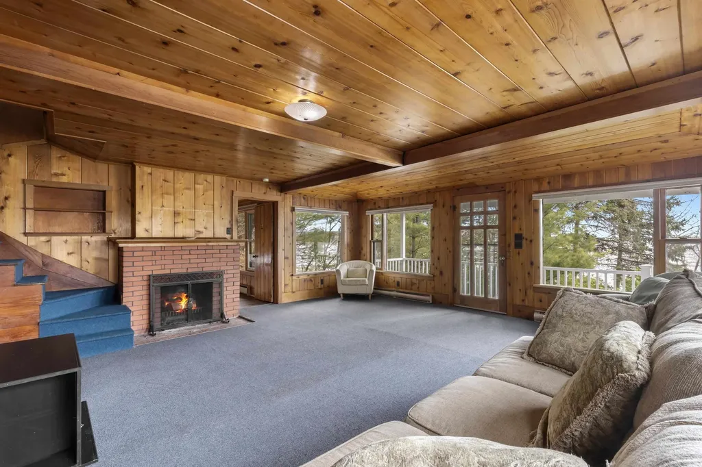 8368 Portage Point Drive Onekama Township MI 49675