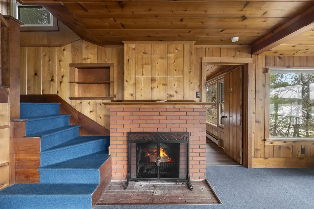 8368 Portage Point Drive Onekama Township MI 49675