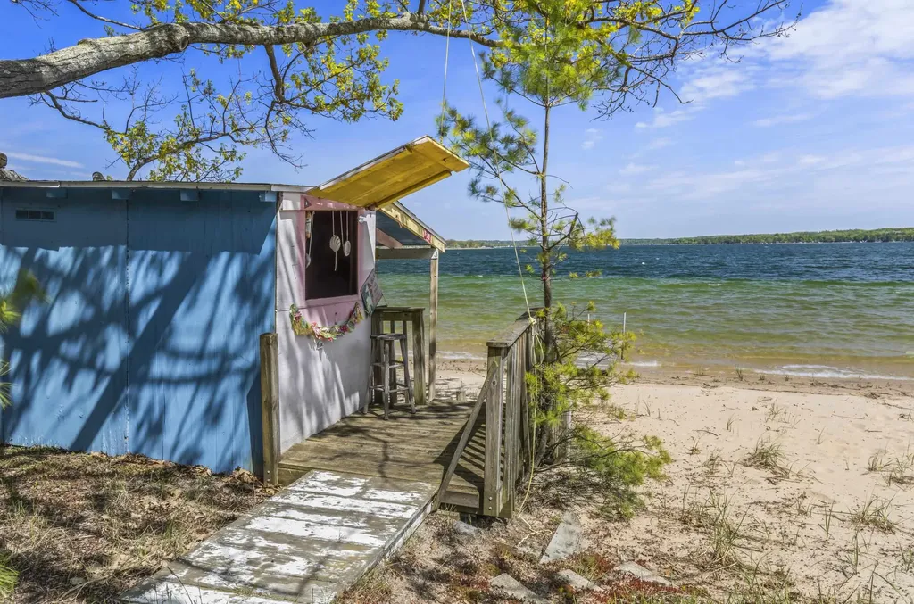 8368 Portage Point Drive Onekama Township MI 49675