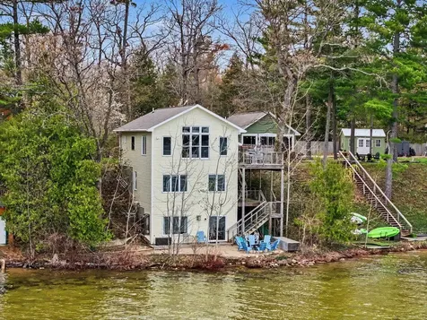 4333 Lake Avenue Green Lake Township MI 49643