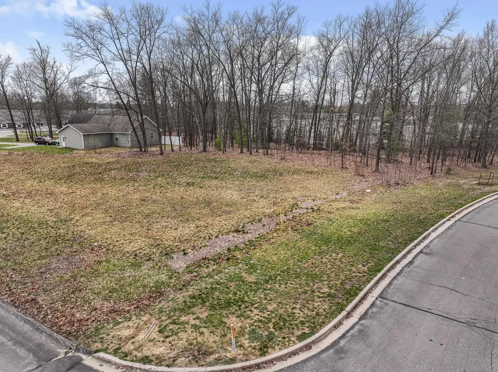 Unit 1 Lafranier Road Garfield Charter Township MI 49686