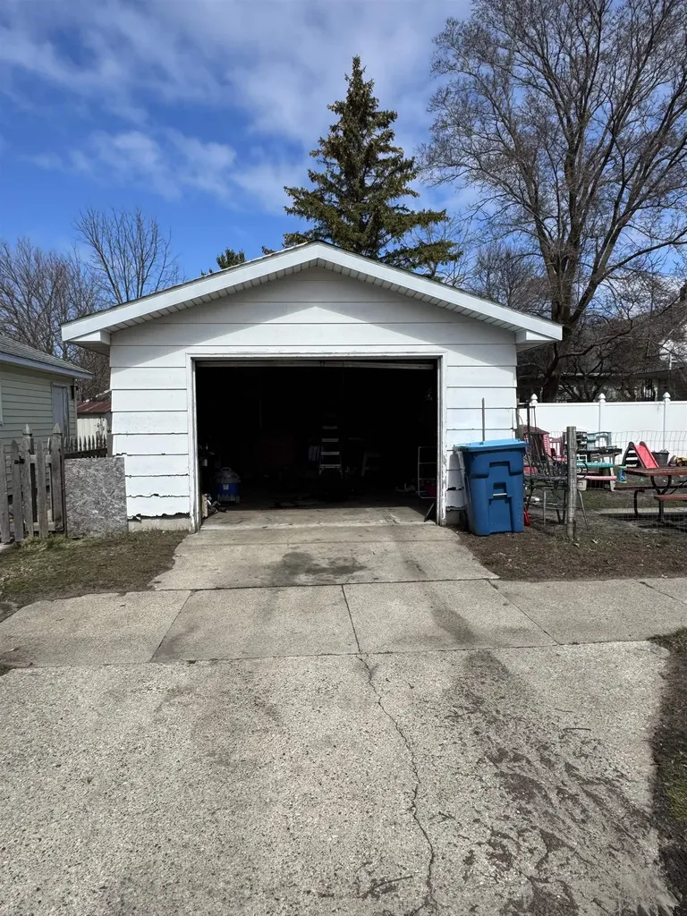 616 Cypress Street Manistee City MI 49660