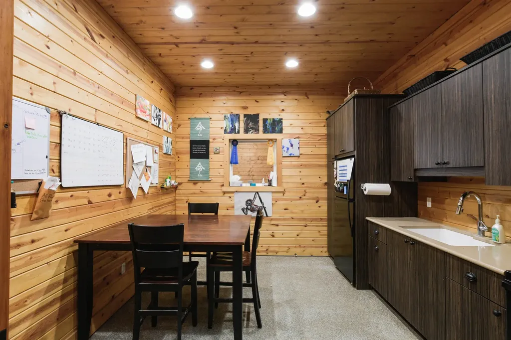 3619 Tompkins Road Peninsula Township MI 49686