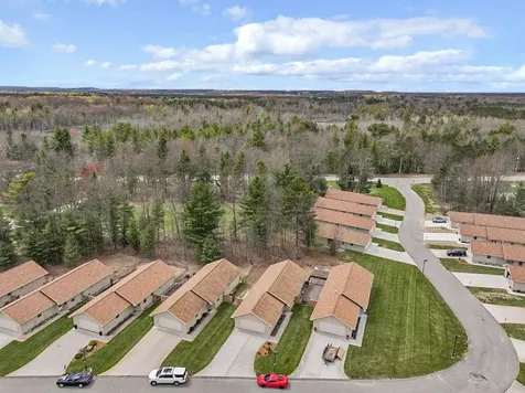 9811 Deer Track Court Green Lake Township MI 49643