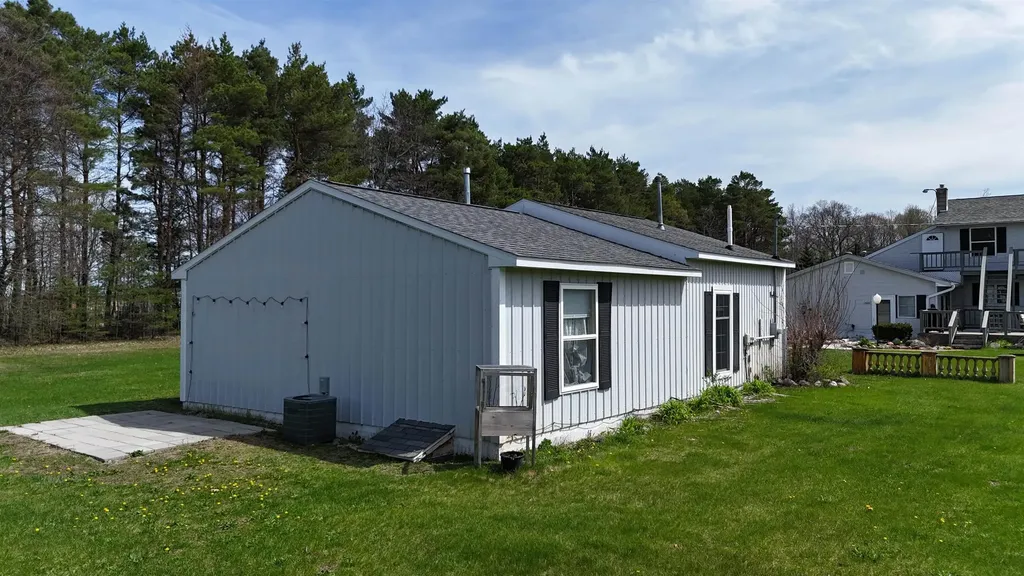 9270 S M-37 Mayfield Township MI 49620